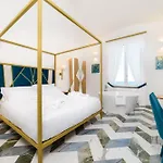 招待所 Palazzo Vitagliano 4*