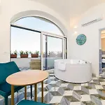 招待所 Palazzo Vitagliano 4*