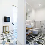 Palazzo Vitagliano 招待所 4*