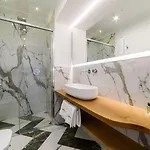 招待所 Palazzo Vitagliano 4*