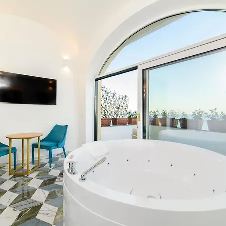 Affittacamere Palazzo Vitagliano 4*