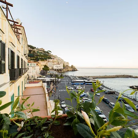 Affittacamere Palazzo Vitagliano 4*